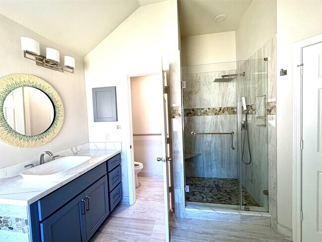 Building Photo - 12114 Pine Brook Dr