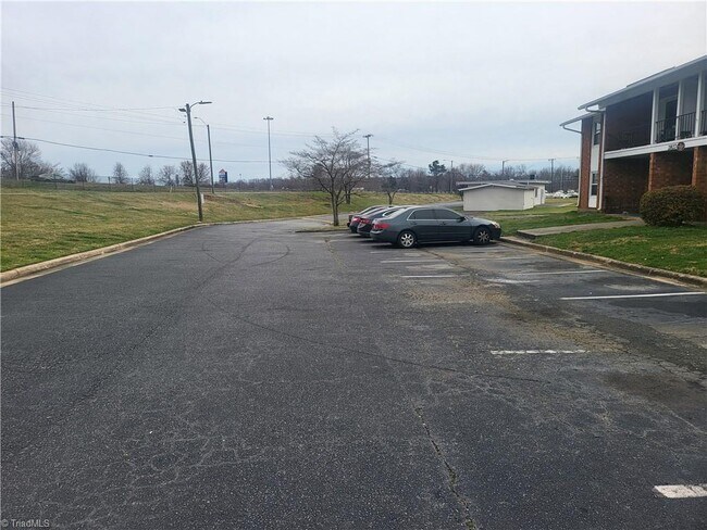 Building Photo - 2829 North O.Henry Boulevard