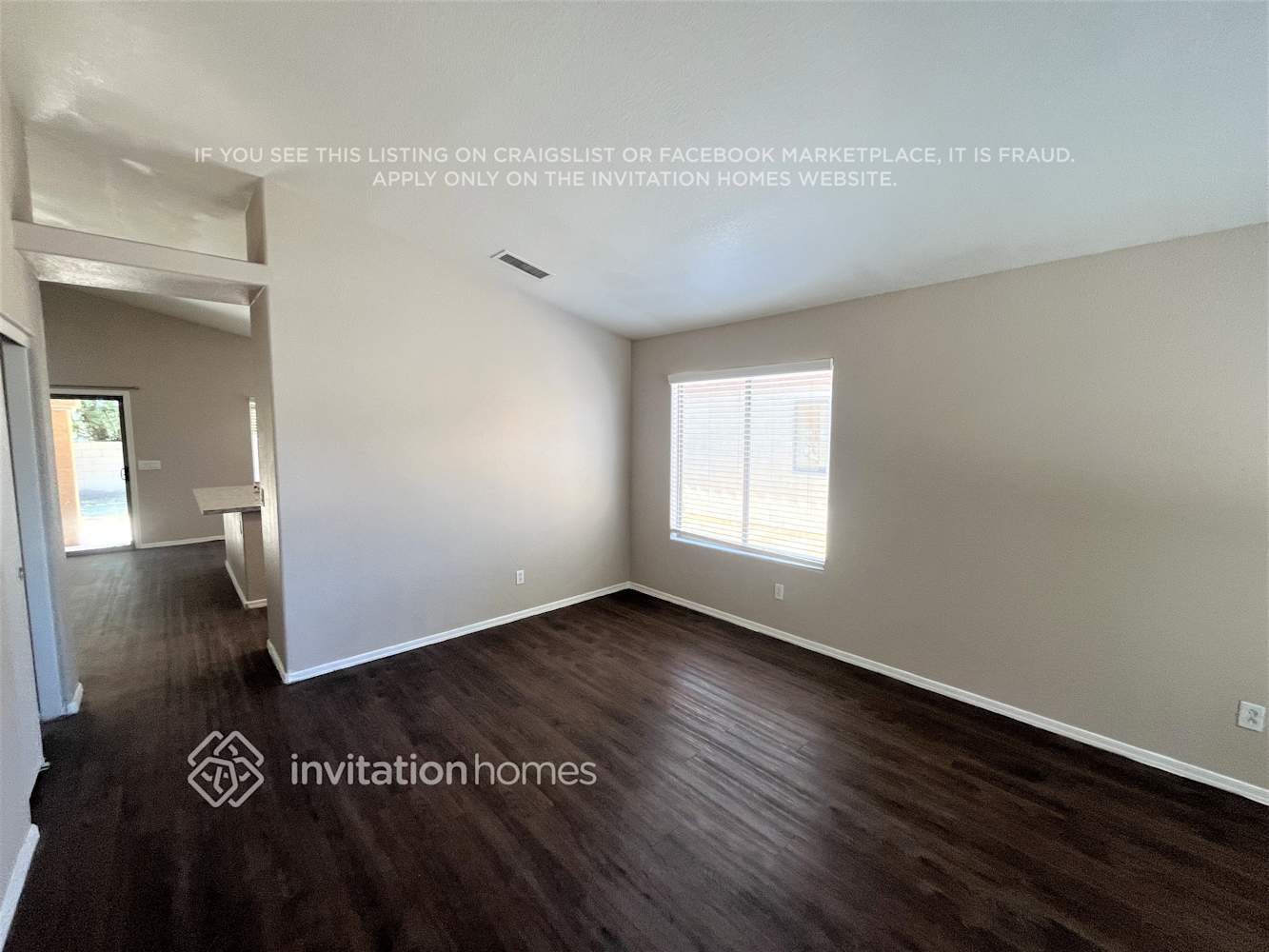 Building Photo - 3002 N 85th Ln