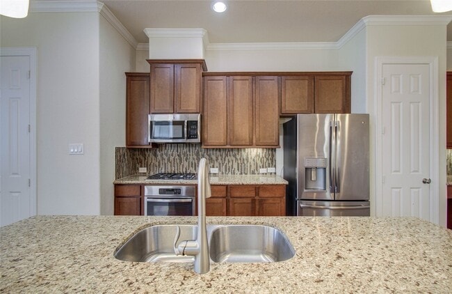 Building Photo - 10804 Brittmoore Oaks Pl