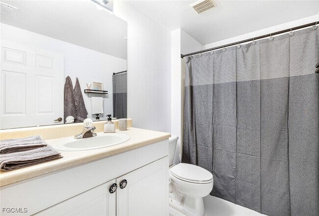 Building Photo - 11400 Ocean Walk Dr