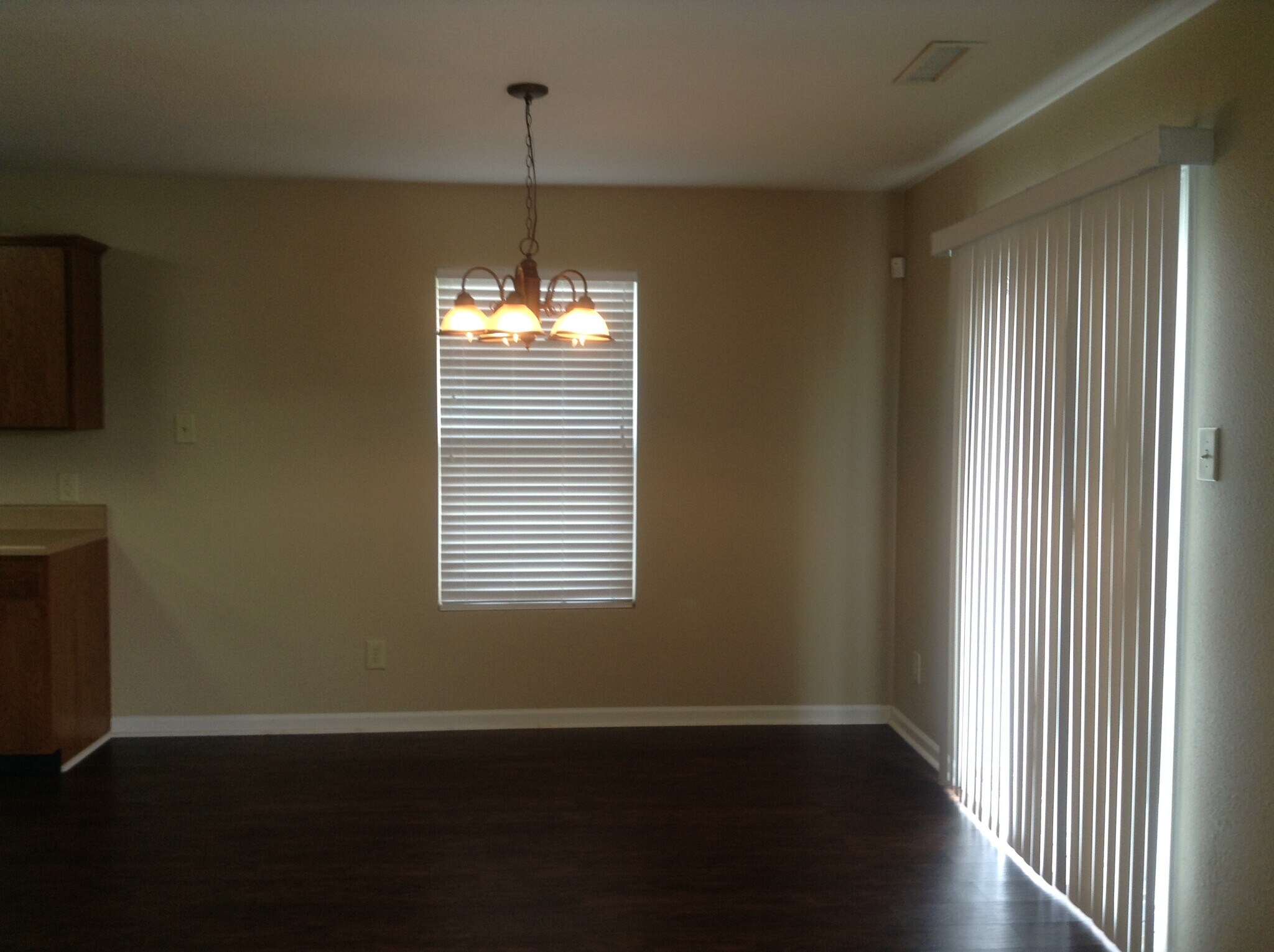 Building Photo - 14237 Luscombe Farm Rd