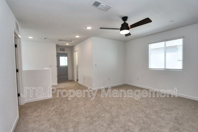 Building Photo - 4256 Aura Way