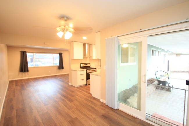 Building Photo - Charming 3-Bedroom Home with Spacious Layo...