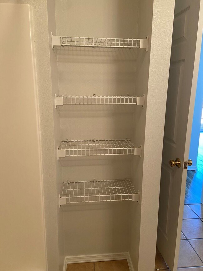 Building Photo - Condominium in Academy Commons