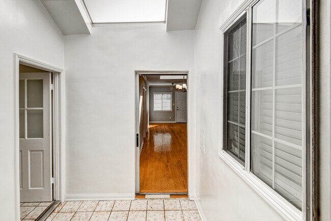 Building Photo - 5251 124th St