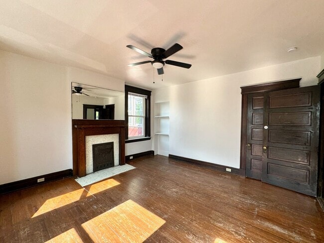 Building Photo - 301 W McMillan St