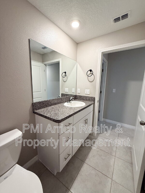 Building Photo - 12903 Wildflower Meadow Dr