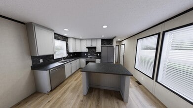 Building Photo - 42 Hummingbird Dr