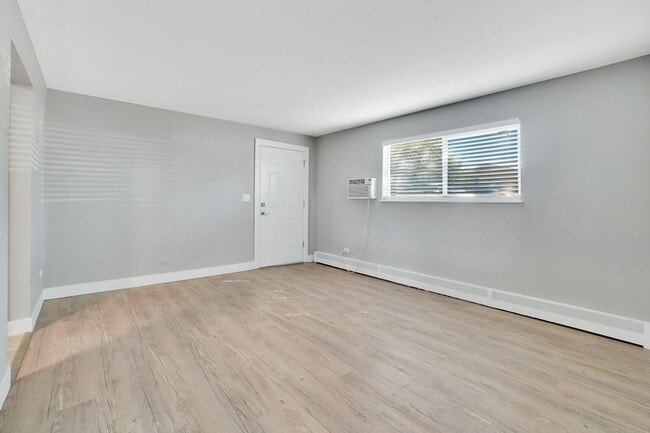 Building Photo - 8973 Mccoy Pl