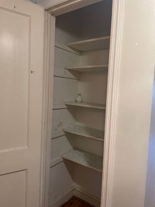 Building Photo - 108 Calhoun Rd