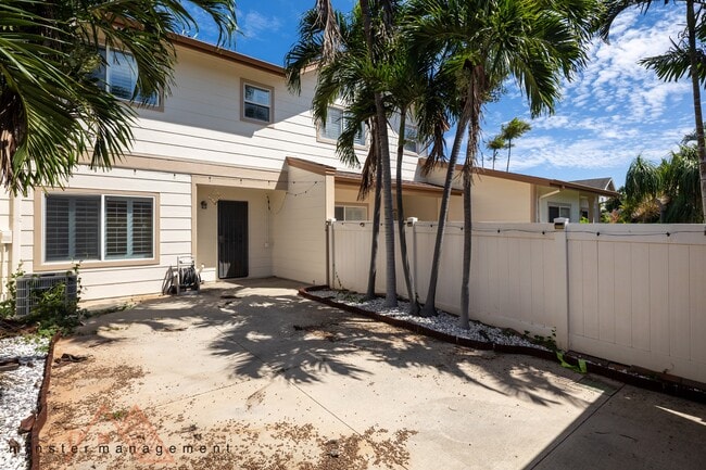 Building Photo - 91-1042-1042 Kaimalie St