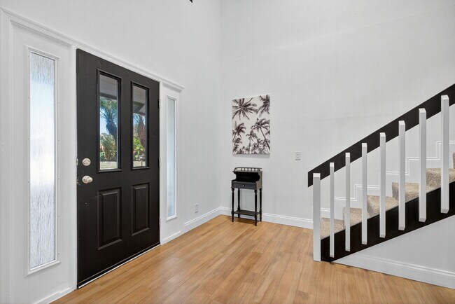 Building Photo - 2606 Monaco Terrace