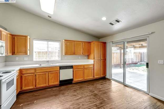 Building Photo - 509 Saddleback Cir