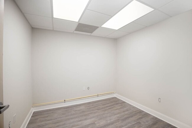 Building Photo - 5621 Departure Dr