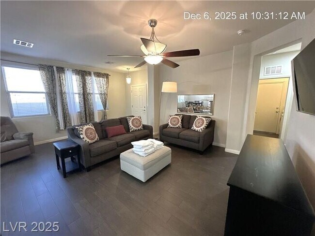 Building Photo - FURNISHED SINGLE STORY LOCATED IN THE HENDERSON AREA!!