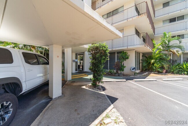 Building Photo - $2750.00 | 2bd/1ba Condominium in The Cons...