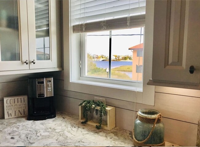 Building Photo - FURNISHED BEACH HOME  WITH UNOBSTRUCTED VI...