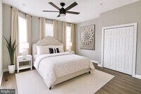 Building Photo - 624 N Payson St