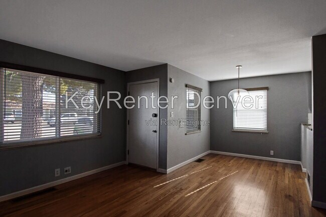 Building Photo - 3473 S Fairfax St