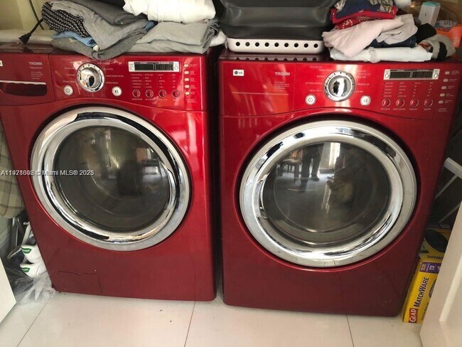 Building Photo - 9810 NW 47th Terrace