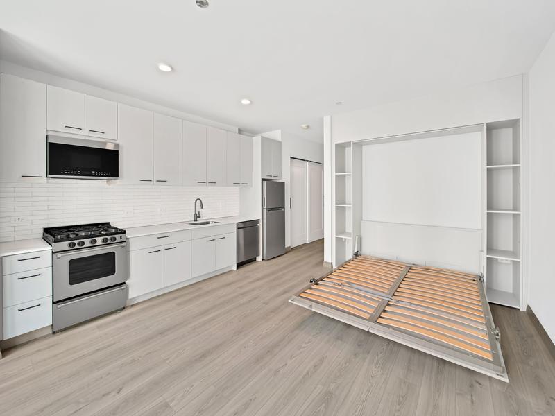 Building Photo - 2155 N Elston Ave