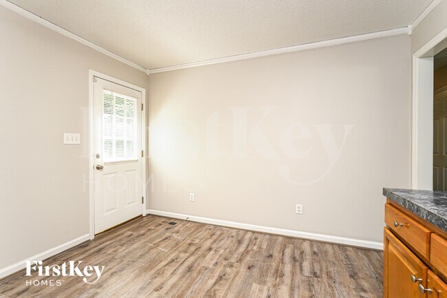 Building Photo - 2200 Emerald Creek Ct