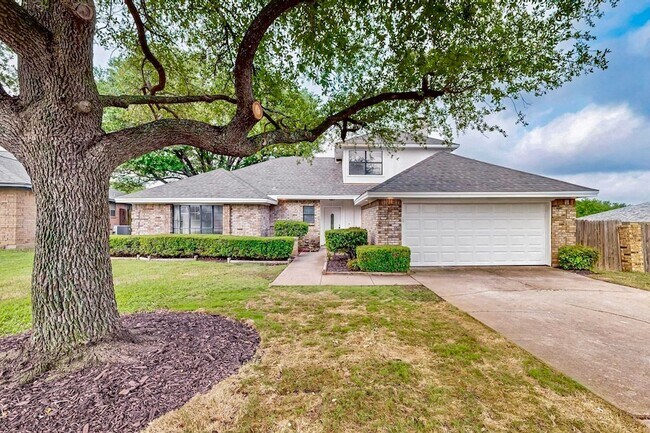 Primary Photo - 3965 Singleleaf Ln