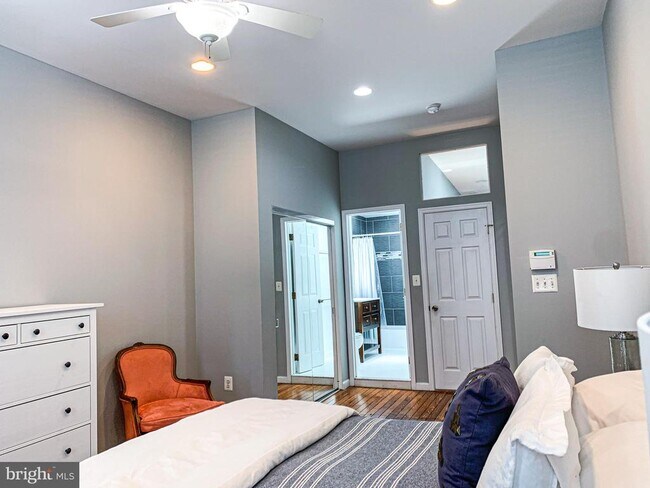 Building Photo - 131 N Luzerne Ave