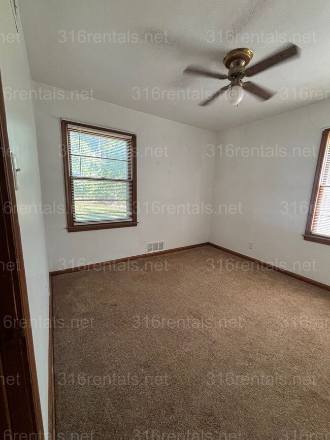 Building Photo - Three bedroom one bath house available now!