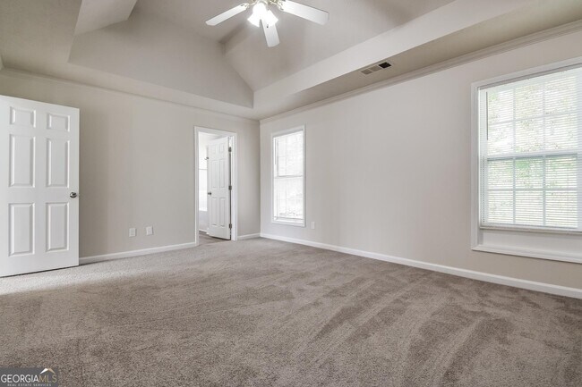 Building Photo - 742 Riverlanding Dr