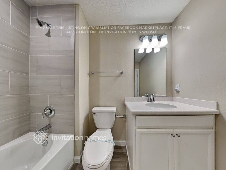 Building Photo - 1305 Coastal Mdw Trl