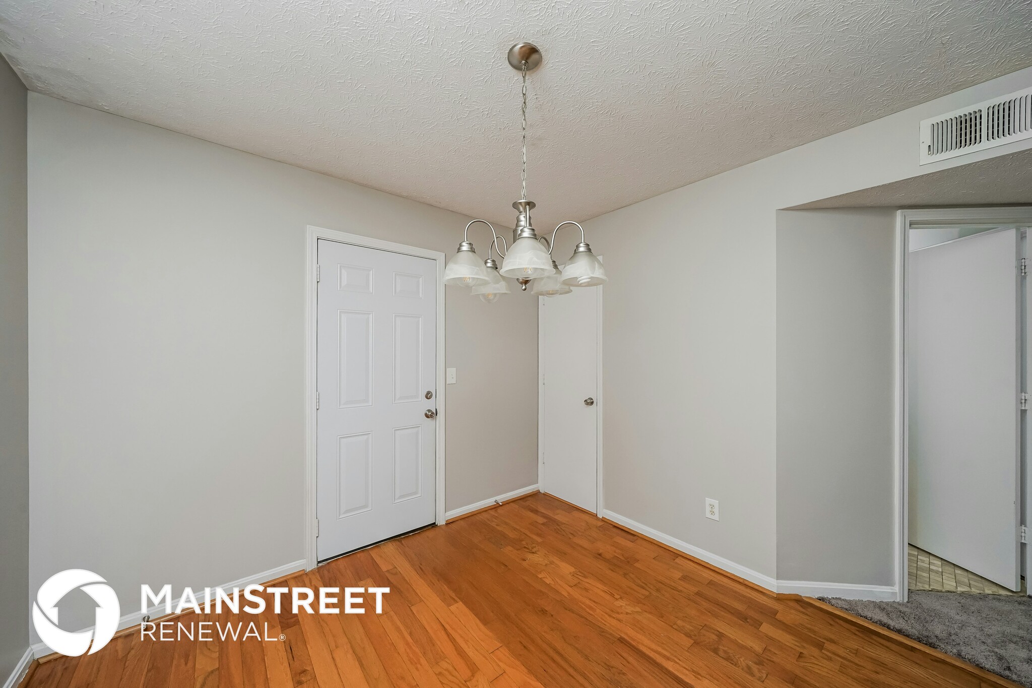 Building Photo - 4324 Willowview Blvd