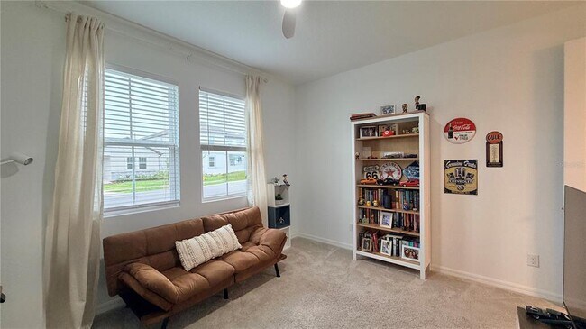 Building Photo - 5723 Cattle Rnch Dr