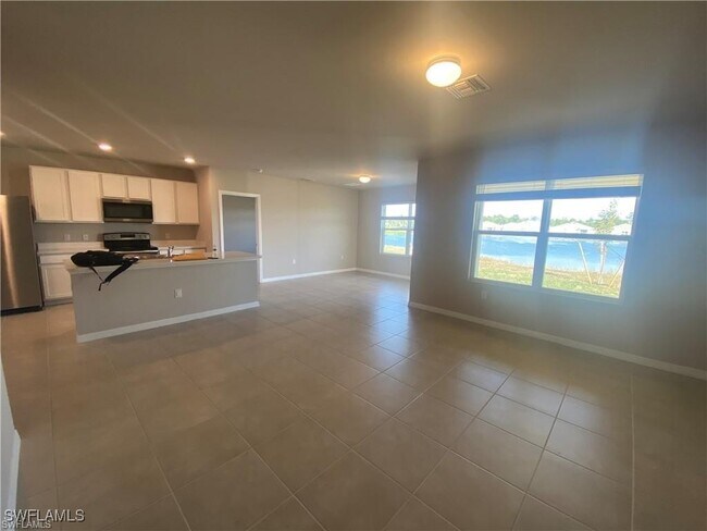 Building Photo - 3187 Estancia Ln