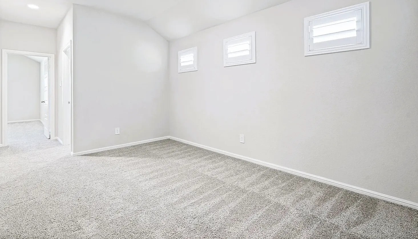 2nd floor game room - 3417 Lake District Ln