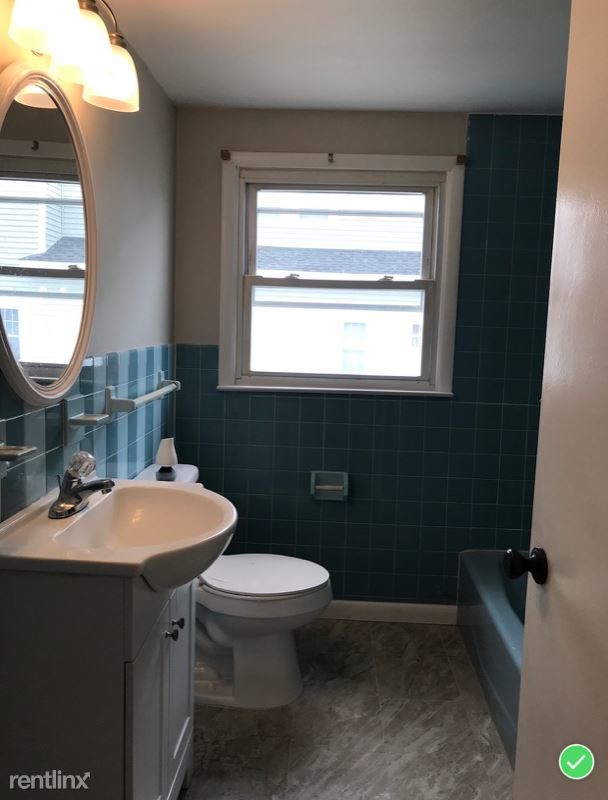 Building Photo - 4 br, 2 bath House - 204 Sheridan Pl
