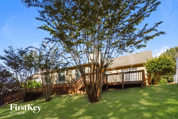 Building Photo - 543 Autumn Ridge Dr