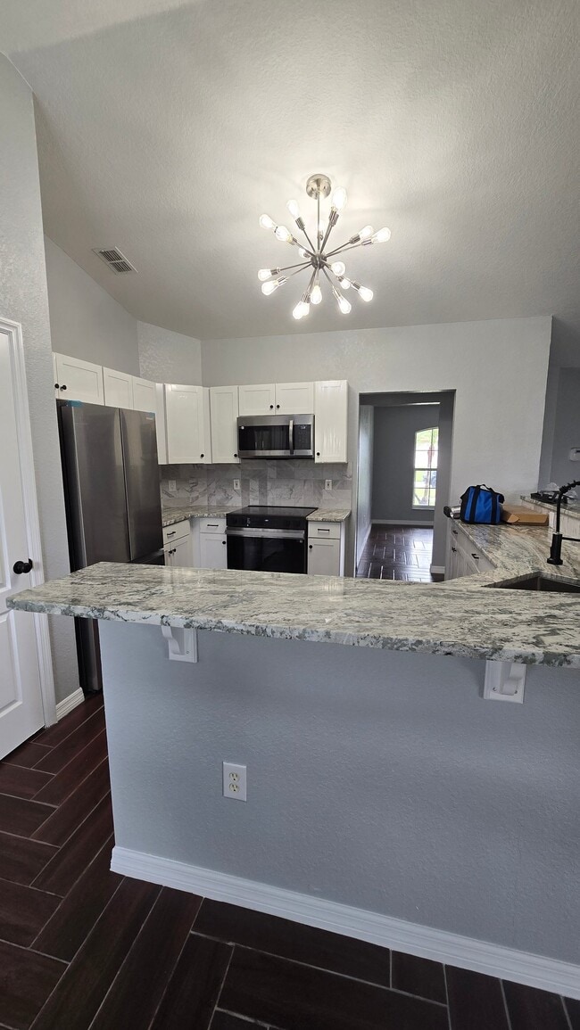 Building Photo - 7704 Canterbury Cir