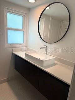 Building Photo - 181 Beeney Rd SE