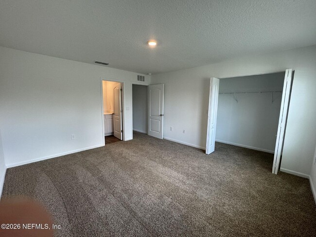 Building Photo - 9098 Alpine Aster Rd