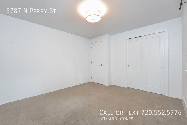 Building Photo - 3787 Perry St
