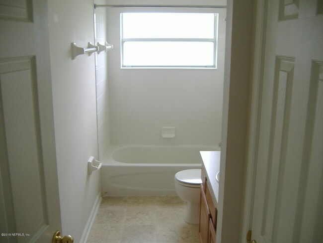 Building Photo - 14298 Fish Eagle Dr E