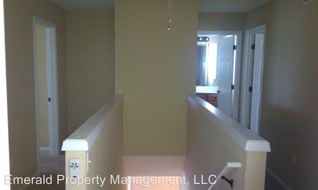 Building Photo - 4 br, 2.5 bath House - 509 Brookmont