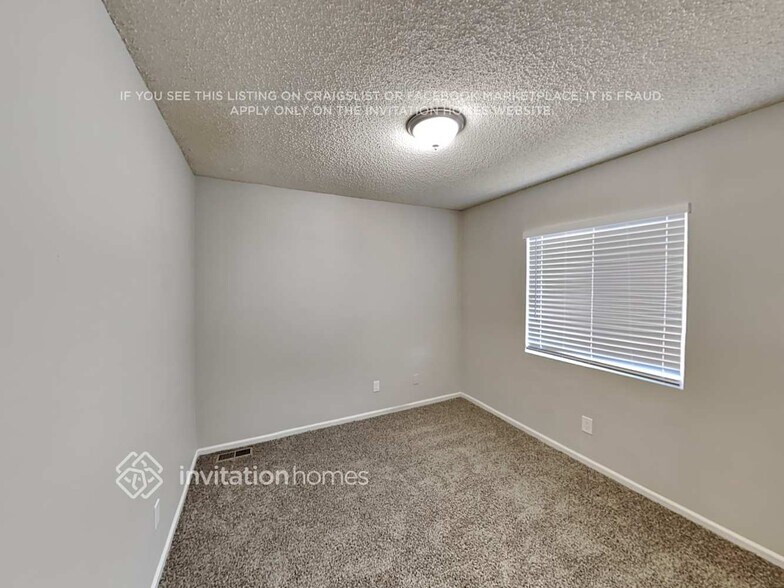 Building Photo - 4265 E 133rd Pl