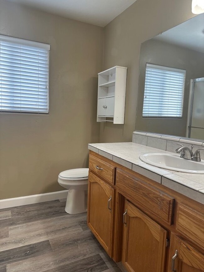 Building Photo - 5414 Moraga Ct
