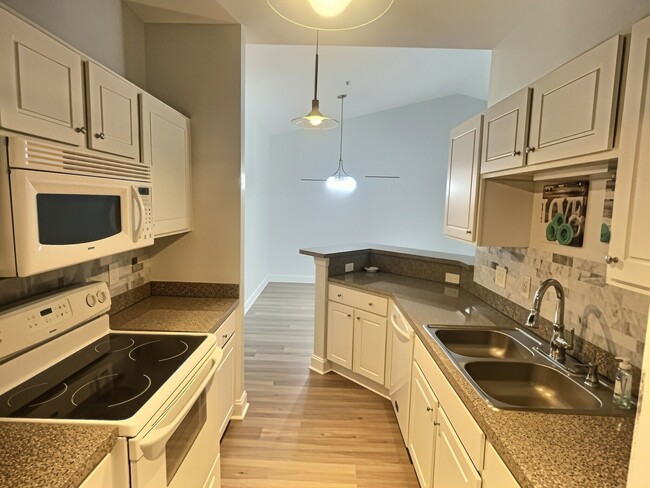 Building Photo - 4933 Crab Pond Ct