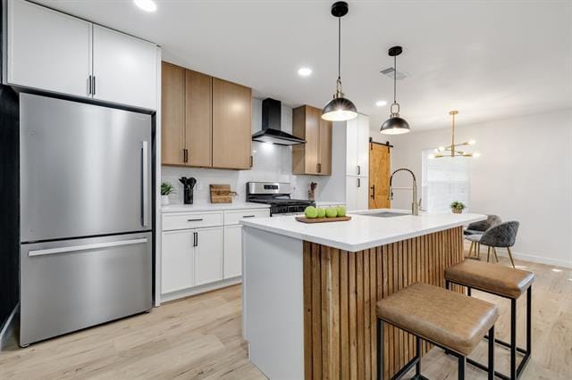 Building Photo - 718 Tearose Dr