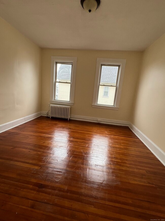 Building Photo - 109 Elizabeth St