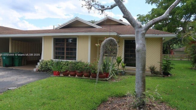 Primary Photo - 3658 E Bell Dr